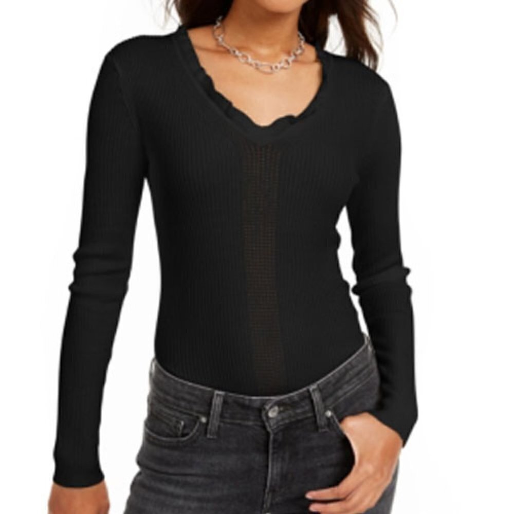 JR361 Hooked Up by Iot Black Juniors' Ruffled V-Neck Sweater Size S